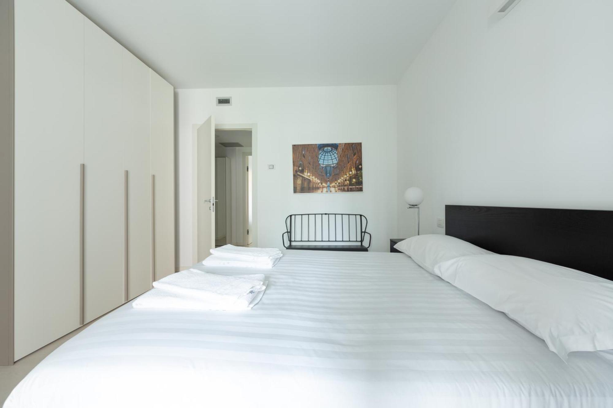 Porta Nuova Bright And Roomy Flat Milan Exterior photo